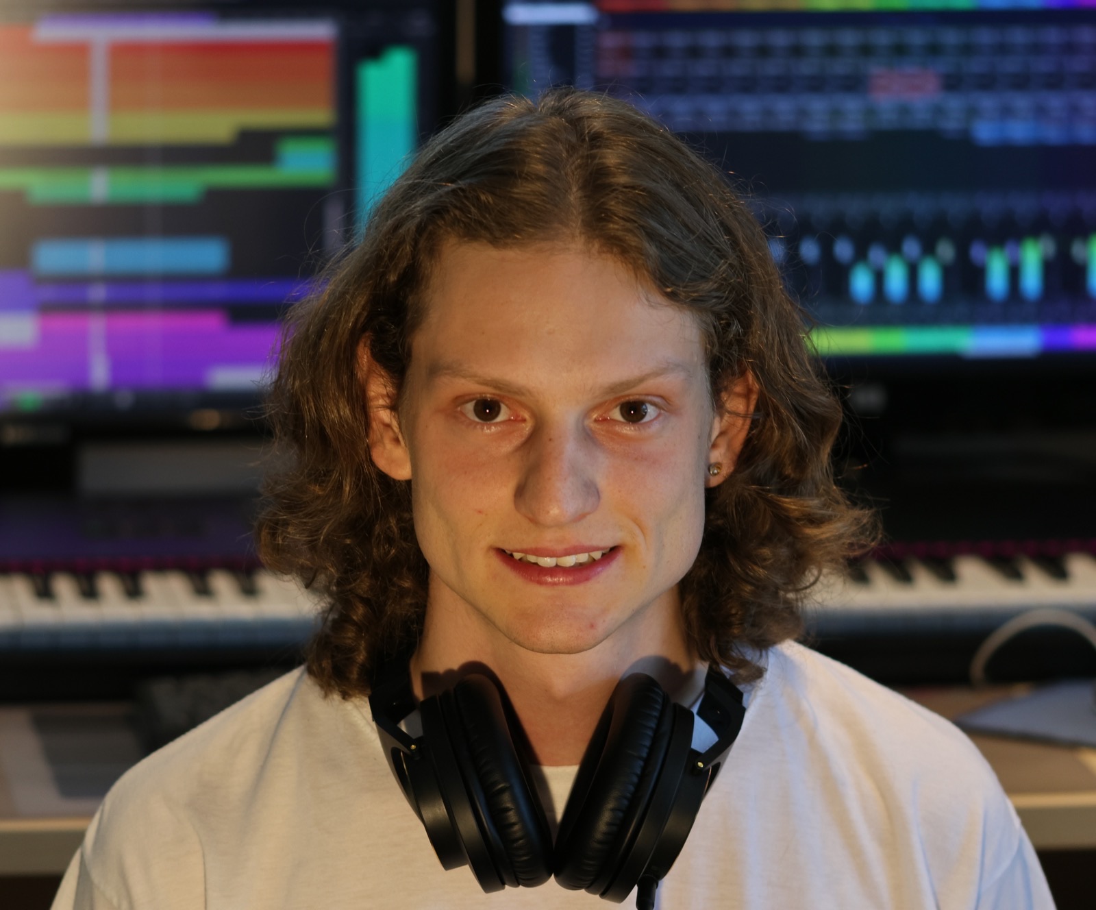 Mischa Weiss — Produzent im White Production Studio